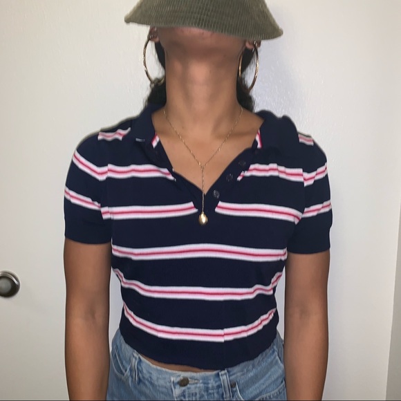 Cute cropped polo :) casual - Picture 3 of 3